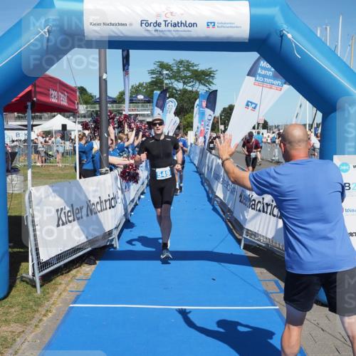 17.08.2025 - KN Förde Triathlon 2025 MichiJ http://msf.ph/oto/8599776 17.08.2025 14:04:46 Laufen 438, 549 meine-sportfotos.de