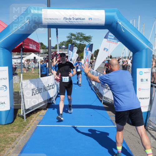 17.08.2025 - KN Förde Triathlon 2025 MichiJ http://msf.ph/oto/8599784 17.08.2025 14:04:46 Laufen 438, 549 meine-sportfotos.de