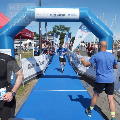 17.08.2025 - KN Förde Triathlon 2025 MichiJ http://msf.ph/oto/8599811 17.08.2025 14:04:47 Laufen 438, 549 meine-sportfotos.de