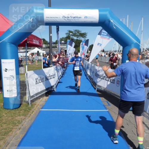 17.08.2025 - KN Förde Triathlon 2025 MichiJ http://msf.ph/oto/8599815 17.08.2025 14:04:48 Laufen 438, 549 meine-sportfotos.de