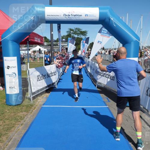 17.08.2025 - KN Förde Triathlon 2025 MichiJ http://msf.ph/oto/8599826 17.08.2025 14:04:48 Laufen 438, 549 meine-sportfotos.de