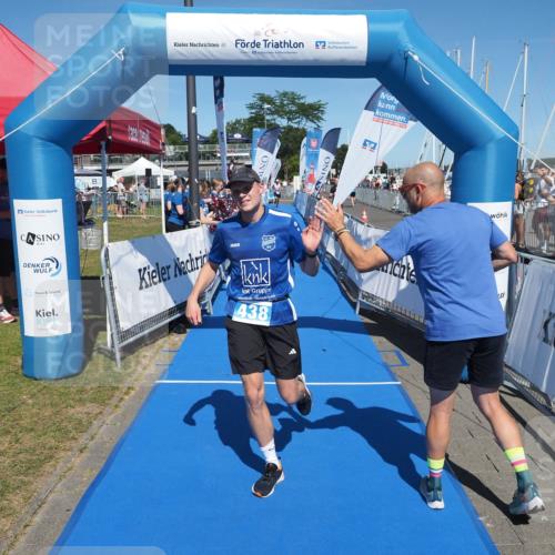 17.08.2025 - KN Förde Triathlon 2025 MichiJ http://msf.ph/oto/8599844 17.08.2025 14:04:49 Laufen 438, 549 meine-sportfotos.de