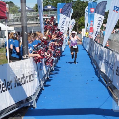 17.08.2025 - KN Förde Triathlon 2025 MichiJ http://msf.ph/oto/8599858 17.08.2025 14:04:53 Laufen 438, 533 meine-sportfotos.de