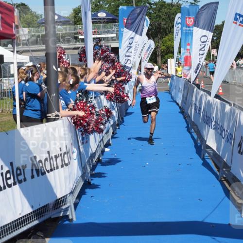 17.08.2025 - KN Förde Triathlon 2025 MichiJ http://msf.ph/oto/8599872 17.08.2025 14:04:54 Laufen 438, 533 meine-sportfotos.de