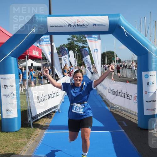 17.08.2025 - KN Förde Triathlon 2025 MichiJ http://msf.ph/oto/8599893 17.08.2025 10:46:39 Laufen 186 meine-sportfotos.de