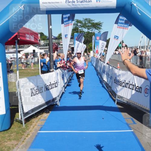 17.08.2025 - KN Förde Triathlon 2025 MichiJ http://msf.ph/oto/8599919 17.08.2025 14:04:55 Laufen 533 meine-sportfotos.de
