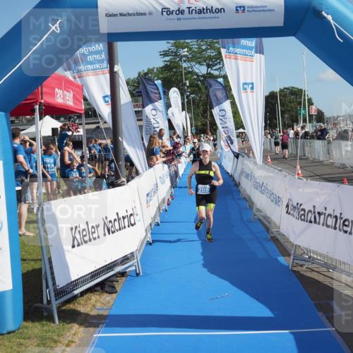 17.08.2025 - KN Förde Triathlon 2025 MichiJ http://msf.ph/oto/8599970 17.08.2025 10:46:44 Laufen 159, 186, 205 meine-sportfotos.de