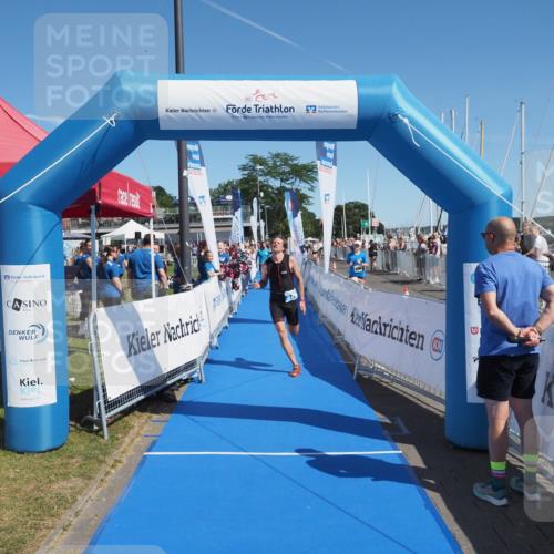 17.08.2025 - KN Förde Triathlon 2025 MichiJ http://msf.ph/oto/8599985 17.08.2025 12:15:41 Laufen 379, 612 meine-sportfotos.de