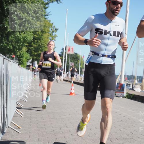 17.08.2025 - KN Förde Triathlon 2025 KatJ http://msf.ph/oto/8599989 17.08.2025 11:51:57 Laufen 271, 278, 281, 307, 632, 642 meine-sportfotos.de