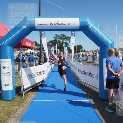 17.08.2025 - KN Förde Triathlon 2025 MichiJ http://msf.ph/oto/8599991 17.08.2025 12:15:41 Laufen 379, 612 meine-sportfotos.de