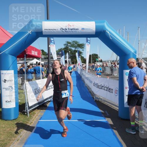 17.08.2025 - KN Förde Triathlon 2025 MichiJ http://msf.ph/oto/8600006 17.08.2025 12:15:41 Laufen 379, 612 meine-sportfotos.de