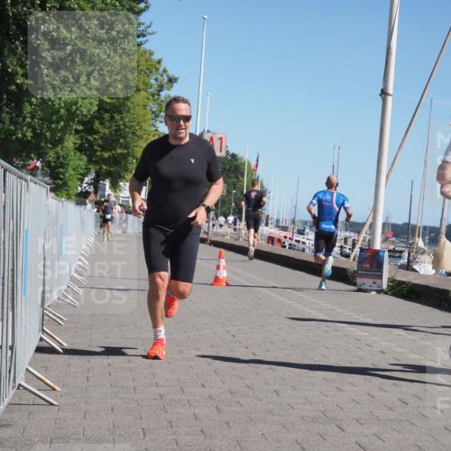 17.08.2025 - KN Förde Triathlon 2025 KatJ http://msf.ph/oto/8600060 17.08.2025 11:52:01 Laufen 278, 281, 642 meine-sportfotos.de