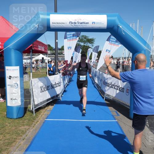 17.08.2025 - KN Förde Triathlon 2025 MichiJ http://msf.ph/oto/8600100 17.08.2025 14:05:08 Laufen 520 meine-sportfotos.de