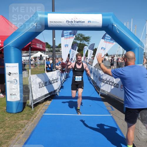 17.08.2025 - KN Förde Triathlon 2025 MichiJ http://msf.ph/oto/8600104 17.08.2025 14:05:08 Laufen 520 meine-sportfotos.de