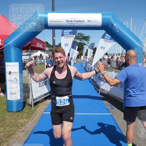 17.08.2025 - KN Förde Triathlon 2025 MichiJ http://msf.ph/oto/8600130 17.08.2025 14:05:09 Laufen 520 meine-sportfotos.de