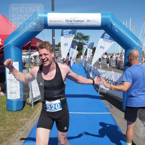 17.08.2025 - KN Förde Triathlon 2025 MichiJ http://msf.ph/oto/8600134 17.08.2025 14:05:09 Laufen 520 meine-sportfotos.de