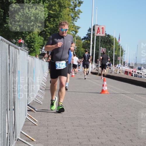 17.08.2025 - KN Förde Triathlon 2025 KatJ http://msf.ph/oto/8600159 17.08.2025 11:52:16 Laufen 318, 364, 633 meine-sportfotos.de