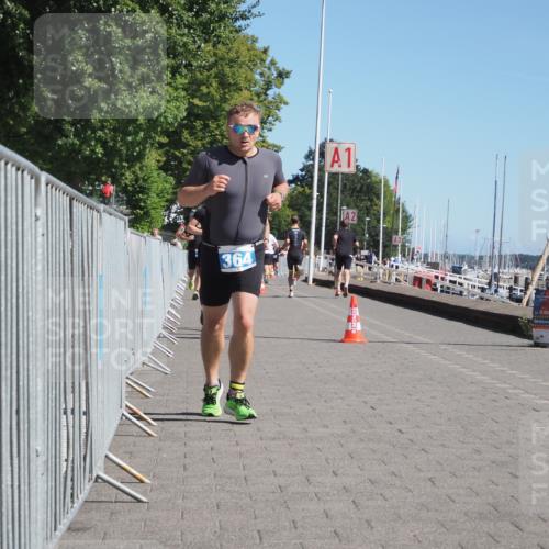17.08.2025 - KN Förde Triathlon 2025 KatJ http://msf.ph/oto/8600167 17.08.2025 11:52:16 Laufen 318, 364, 633 meine-sportfotos.de