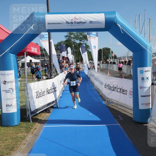 17.08.2025 - KN Förde Triathlon 2025 MichiJ http://msf.ph/oto/8600219 17.08.2025 10:47:03 Laufen 201, 212 meine-sportfotos.de