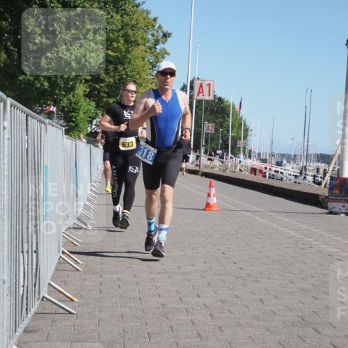 17.08.2025 - KN Förde Triathlon 2025 KatJ http://msf.ph/oto/8600222 17.08.2025 11:52:19 Laufen 295, 309, 318, 364, 633 meine-sportfotos.de