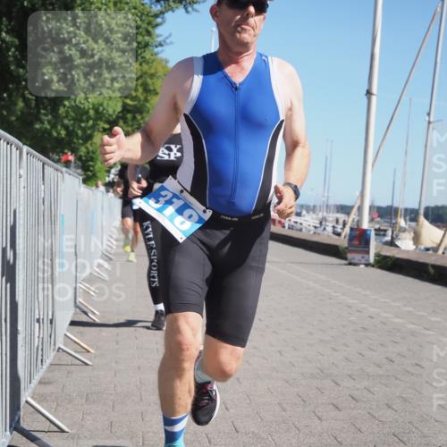 17.08.2025 - KN Förde Triathlon 2025 KatJ http://msf.ph/oto/8600284 17.08.2025 11:52:21 Laufen 295, 309, 318, 364, 633 meine-sportfotos.de