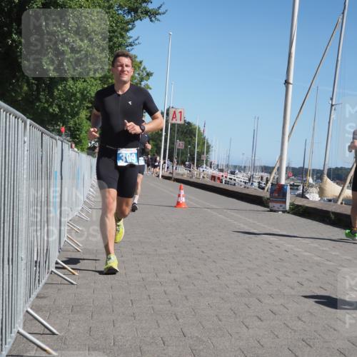 17.08.2025 - KN Förde Triathlon 2025 KatJ http://msf.ph/oto/8600353 17.08.2025 11:52:25 Laufen 284, 295, 309, 633 meine-sportfotos.de