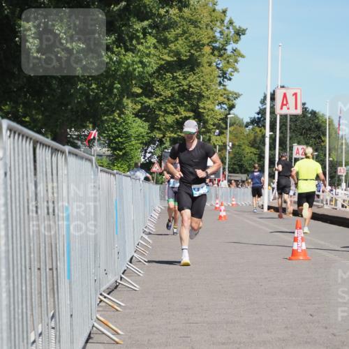 17.08.2025 - KN Förde Triathlon 2025 KatJ http://msf.ph/oto/8600409 17.08.2025 13:41:28 Laufen 395, 445 meine-sportfotos.de