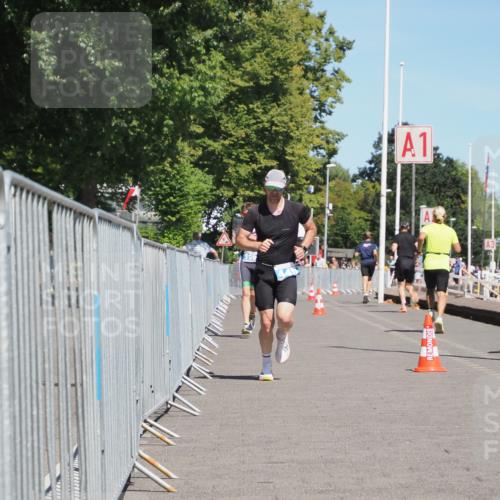17.08.2025 - KN Förde Triathlon 2025 KatJ http://msf.ph/oto/8600414 17.08.2025 13:41:28 Laufen 395, 445 meine-sportfotos.de