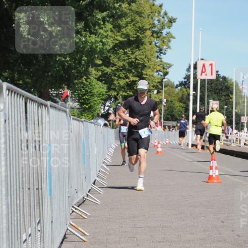 17.08.2025 - KN Förde Triathlon 2025 KatJ http://msf.ph/oto/8600425 17.08.2025 13:41:28 Laufen 395, 445 meine-sportfotos.de