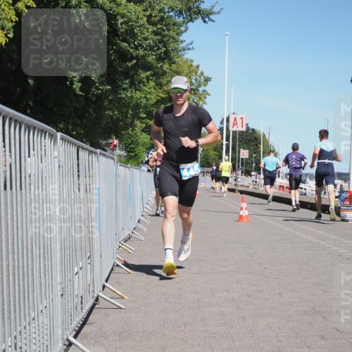 17.08.2025 - KN Förde Triathlon 2025 KatJ http://msf.ph/oto/8600469 17.08.2025 13:41:31 Laufen 395, 445 meine-sportfotos.de