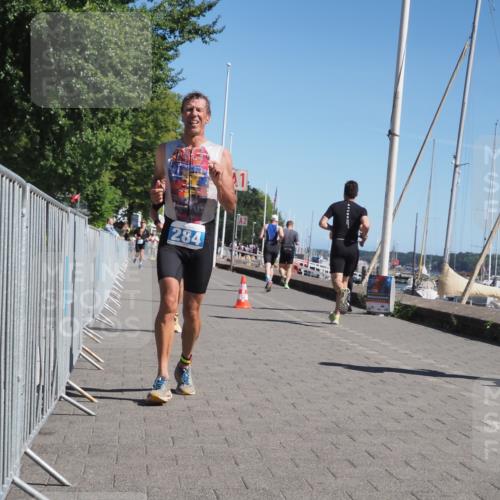 17.08.2025 - KN Förde Triathlon 2025 KatJ http://msf.ph/oto/8600501 17.08.2025 11:52:32 Laufen 284, 390 meine-sportfotos.de