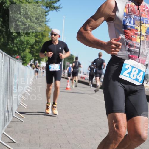 17.08.2025 - KN Förde Triathlon 2025 KatJ http://msf.ph/oto/8600569 17.08.2025 11:52:34 Laufen 284, 390 meine-sportfotos.de