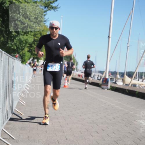 17.08.2025 - KN Förde Triathlon 2025 KatJ http://msf.ph/oto/8600596 17.08.2025 11:52:34 Laufen 284, 390 meine-sportfotos.de