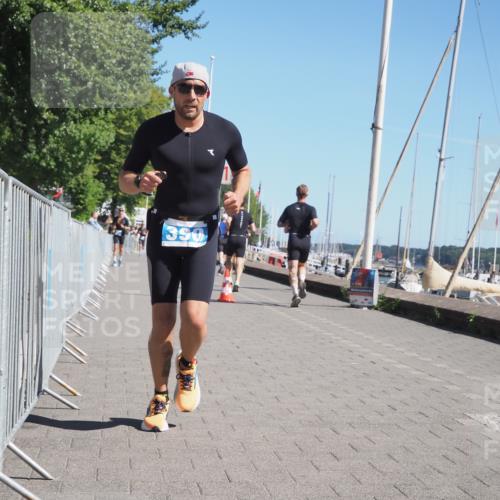 17.08.2025 - KN Förde Triathlon 2025 KatJ http://msf.ph/oto/8600603 17.08.2025 11:52:34 Laufen 284, 390 meine-sportfotos.de