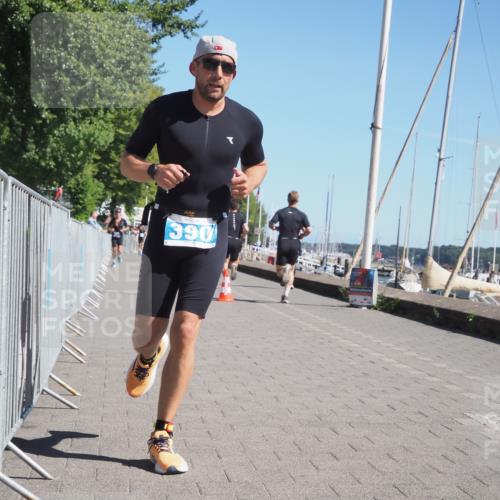 17.08.2025 - KN Förde Triathlon 2025 KatJ http://msf.ph/oto/8600614 17.08.2025 11:52:35 Laufen 284, 390 meine-sportfotos.de