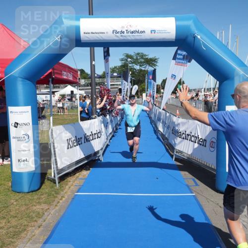 17.08.2025 - KN Förde Triathlon 2025 MichiJ http://msf.ph/oto/8600616 17.08.2025 14:05:41 Laufen 519 meine-sportfotos.de