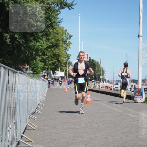 17.08.2025 - KN Förde Triathlon 2025 KatJ http://msf.ph/oto/8600624 17.08.2025 13:41:45 Laufen 453 meine-sportfotos.de