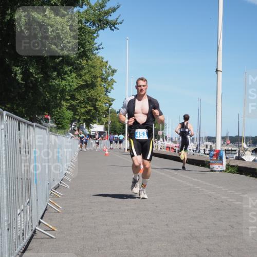 17.08.2025 - KN Förde Triathlon 2025 KatJ http://msf.ph/oto/8600654 17.08.2025 13:41:46 Laufen 453 meine-sportfotos.de