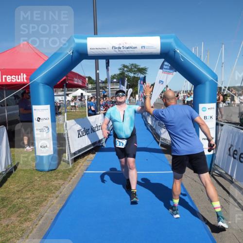 17.08.2025 - KN Förde Triathlon 2025 MichiJ http://msf.ph/oto/8600666 17.08.2025 14:05:42 Laufen 519 meine-sportfotos.de