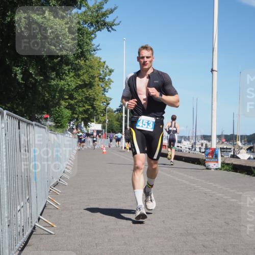 17.08.2025 - KN Förde Triathlon 2025 KatJ http://msf.ph/oto/8600691 17.08.2025 13:41:46 Laufen 453 meine-sportfotos.de
