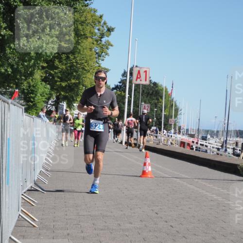 17.08.2025 - KN Förde Triathlon 2025 KatJ http://msf.ph/oto/8600697 17.08.2025 11:52:50 Laufen 324 meine-sportfotos.de