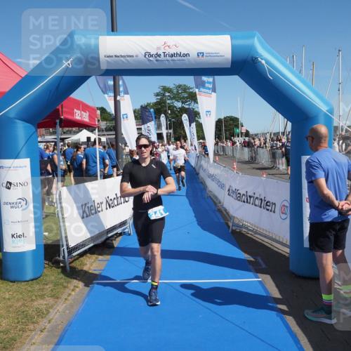 17.08.2025 - KN Förde Triathlon 2025 MichiJ http://msf.ph/oto/8600722 17.08.2025 12:16:32 Laufen 299, 327, 341, 632 meine-sportfotos.de