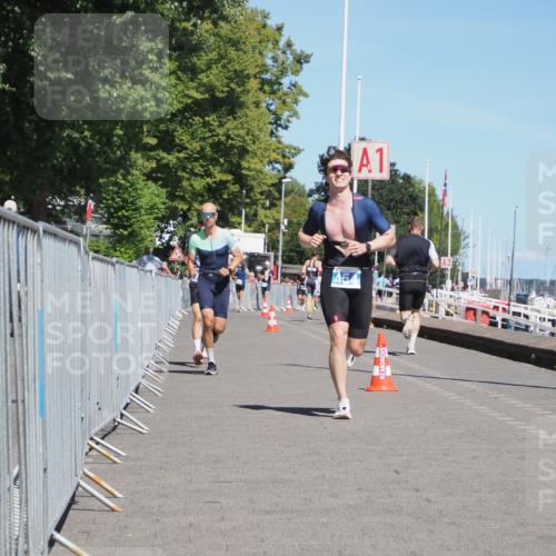17.08.2025 - KN Förde Triathlon 2025 KatJ http://msf.ph/oto/8600723 17.08.2025 13:41:57 Laufen 454, 477, 546 meine-sportfotos.de