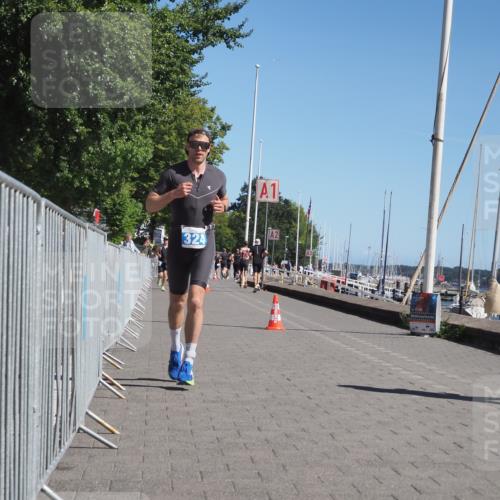 17.08.2025 - KN Förde Triathlon 2025 KatJ http://msf.ph/oto/8600730 17.08.2025 11:52:51 Laufen 324 meine-sportfotos.de