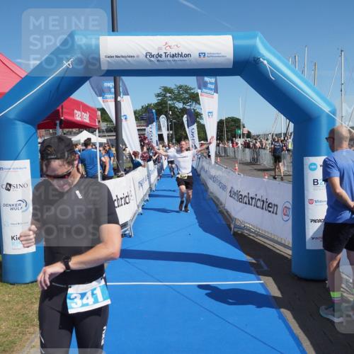 17.08.2025 - KN Förde Triathlon 2025 MichiJ http://msf.ph/oto/8600733 17.08.2025 12:16:33 Laufen 327, 341, 632 meine-sportfotos.de