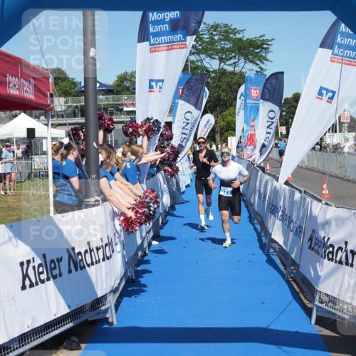 17.08.2025 - KN Förde Triathlon 2025 MichiJ http://msf.ph/oto/8600738 17.08.2025 14:05:57 Laufen 517, 527 meine-sportfotos.de