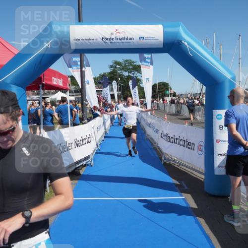 17.08.2025 - KN Förde Triathlon 2025 MichiJ http://msf.ph/oto/8600749 17.08.2025 12:16:33 Laufen 327, 341, 632 meine-sportfotos.de