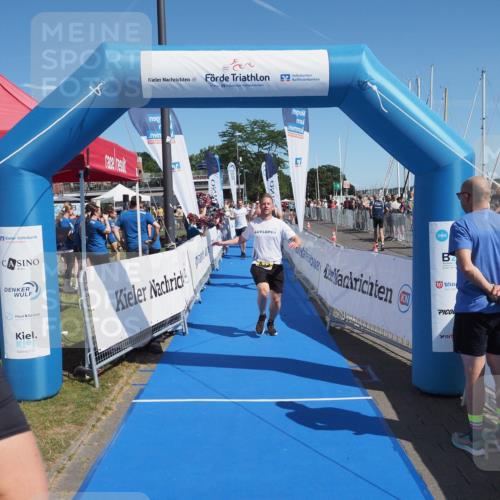17.08.2025 - KN Förde Triathlon 2025 MichiJ http://msf.ph/oto/8600764 17.08.2025 12:16:34 Laufen 327, 341, 632 meine-sportfotos.de