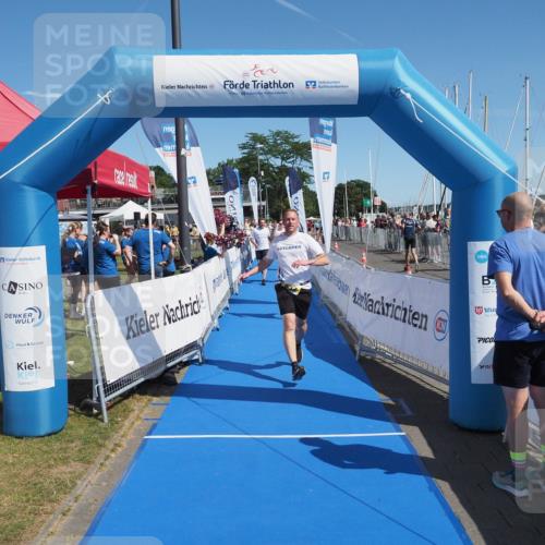 17.08.2025 - KN Förde Triathlon 2025 MichiJ http://msf.ph/oto/8600770 17.08.2025 12:16:34 Laufen 327, 341, 632 meine-sportfotos.de