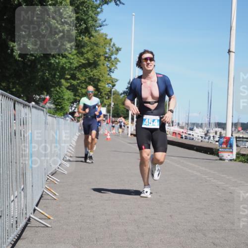 17.08.2025 - KN Förde Triathlon 2025 KatJ http://msf.ph/oto/8600785 17.08.2025 13:41:59 Laufen 454, 477, 546 meine-sportfotos.de